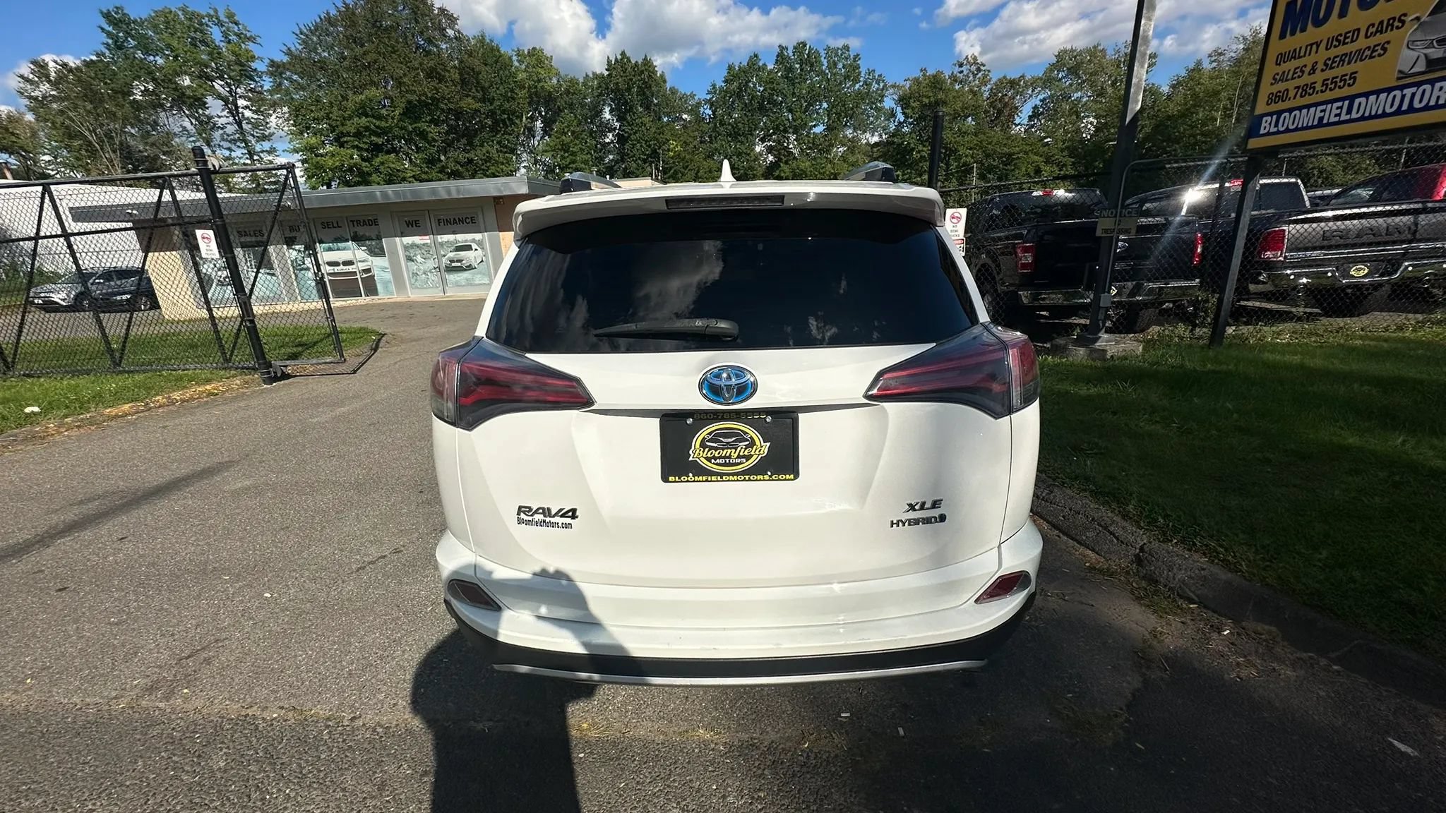 Used 2016 Toyota RAV4 XLE AWD/4WD image 6