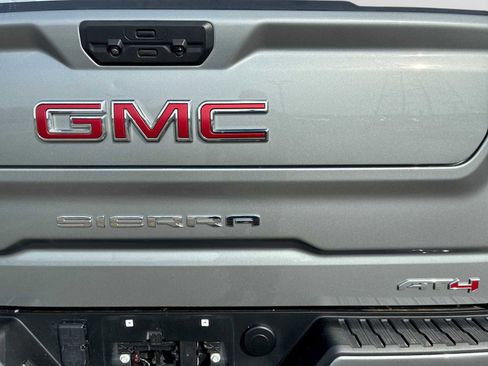 Used 2023 GMC Sierra 1500 AT4 w/ AT4 Premium Package image 33