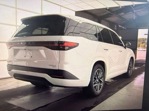 Used 2025 Lexus TX 350 AWD w/ Technology Package image 3