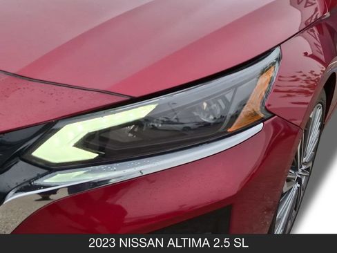 Certified 2023 Nissan Altima 2.5 SL FWD image 10