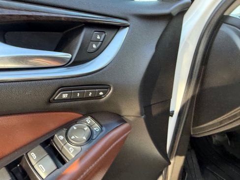 Used 2018 Buick Enclave Avenir w/ Avenir Technology Package image 20