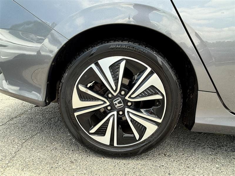 Used 2017 Honda Civic EX-T image 6