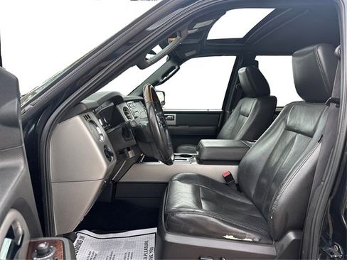 Used 2010 Ford Expedition Limited AWD/4WD image 10