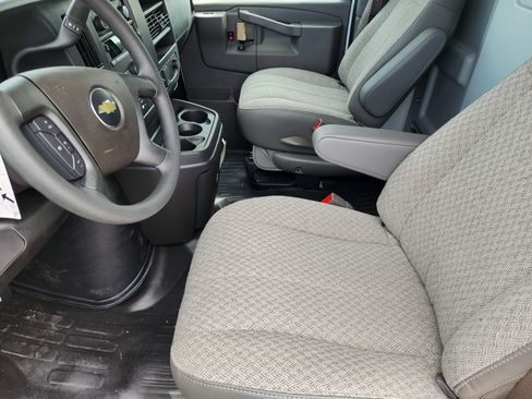New 2025 Chevrolet Express 3500 w/ Power Convenience Package image 9