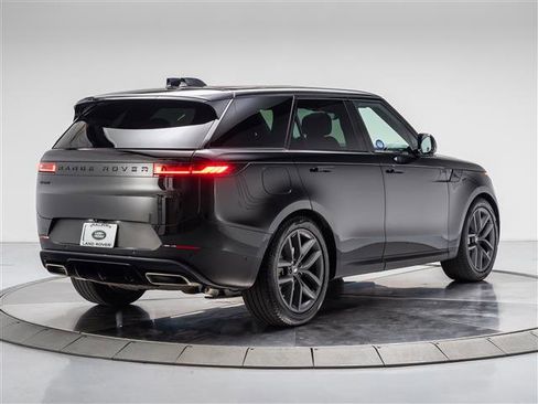 New 2025 Land Rover Range Rover Sport SE image 5