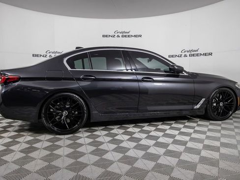 Used 2023 BMW 530i w/ Premium Package RWD image 5
