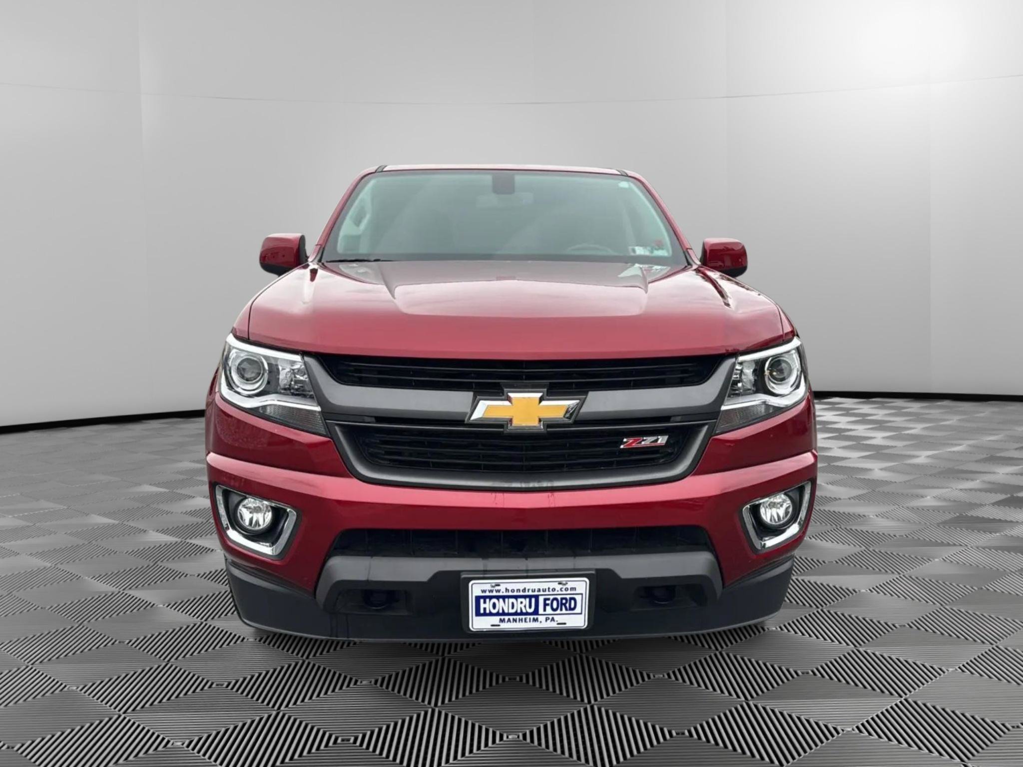 Used 2019 Chevrolet Colorado Z71 w/ LPO, Premium Interior Package AWD/4WD image 7