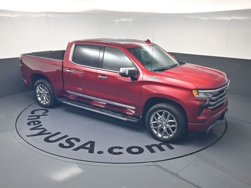 Used 2024 Chevrolet Silverado 1500 High Country w/ High Country Premium Package image 34