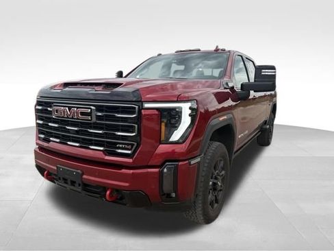 Used 2024 GMC Sierra 2500 AT4 w/ AT4 Premium Plus Package AWD/4WD image 7