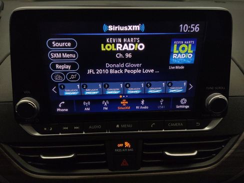 Used 2024 Nissan Altima 2.5 SV FWD image 25