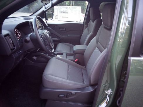 New 2026 Nissan Frontier SV w/ Tow Package AWD/4WD image 10