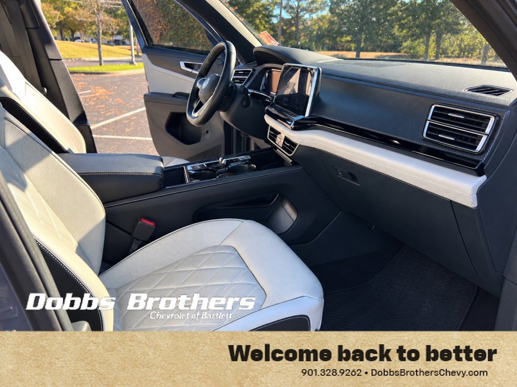 Used 2024 Volkswagen Atlas Cross Sport SEL Premium R-Line AWD/4WD image 29
