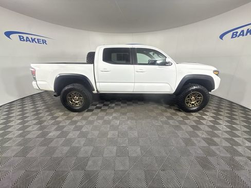 Used 2021 Toyota Tacoma TRD Pro AWD/4WD image 10