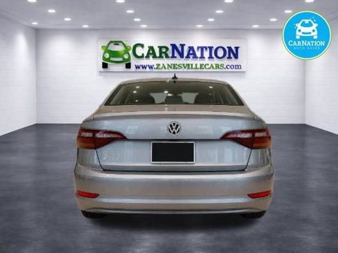 Used 2019 Volkswagen Jetta R-Line FWD image 5