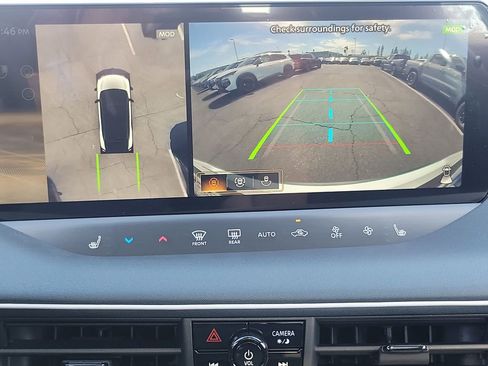 New 2026 Nissan Leaf Platinum+ w/ Cargo Package (Platinum+) image 9