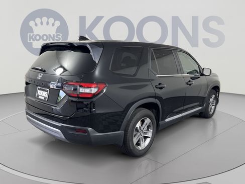 Used 2025 Honda Pilot EX-L image 7