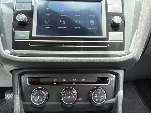 Used 2021 Volkswagen Tiguan S AWD/4WD image 21