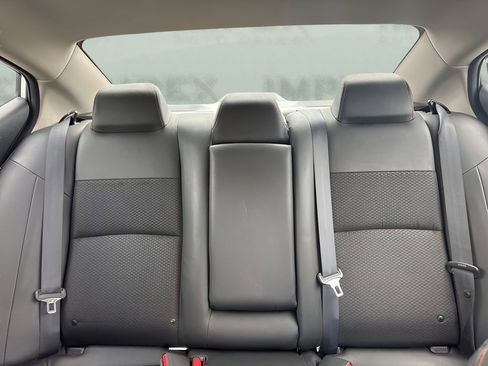 Used 2021 Nissan Altima 2.5 SR FWD image 11
