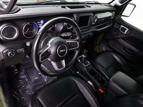 Used 2021 Jeep Wrangler Unlimited Sahara image 22