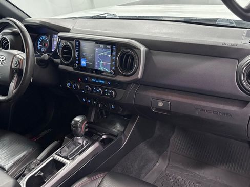 Used 2020 Toyota Tacoma TRD Pro AWD/4WD image 18