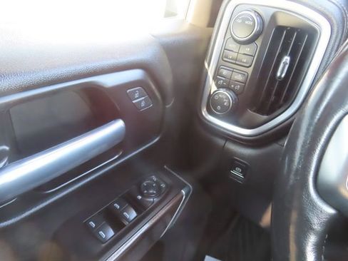 Used 2021 Chevrolet Silverado 1500 RST AWD/4WD image 30