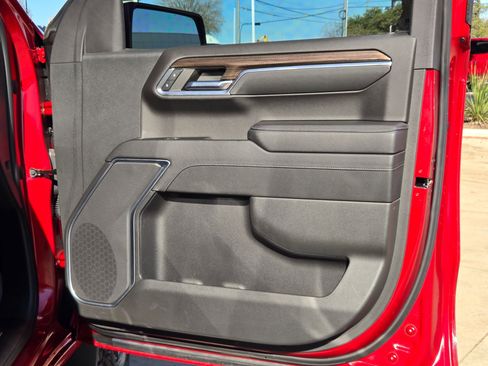 Used 2023 Chevrolet Silverado 1500 LT Trail Boss w/ Protection Package image 29