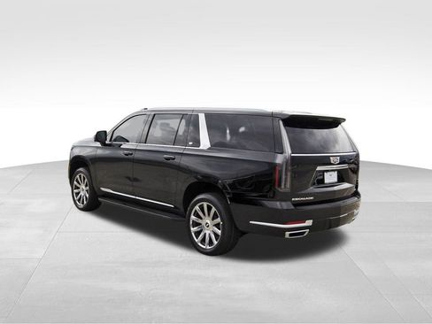 New 2026 Cadillac Escalade ESV 2WD image 3