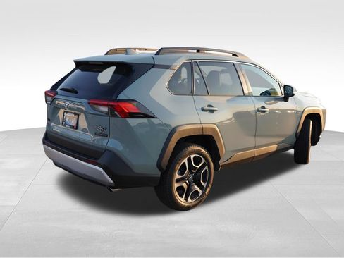 Used 2019 Toyota RAV4 Adventure w/ Cold Weather Package AWD/4WD image 3