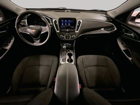 Used 2020 Chevrolet Malibu LT FWD image 14