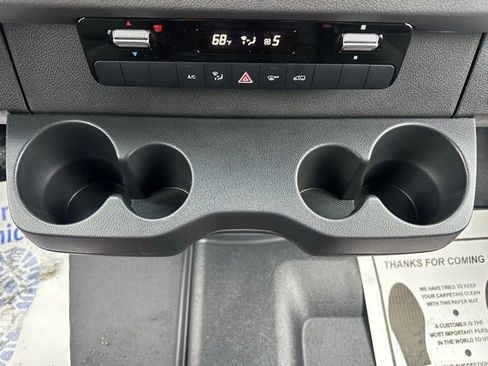 Used 2026 Mercedes-Benz Sprinter 144 Cargo image 26