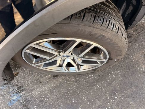 Used 2018 Ford Explorer Sport image 42