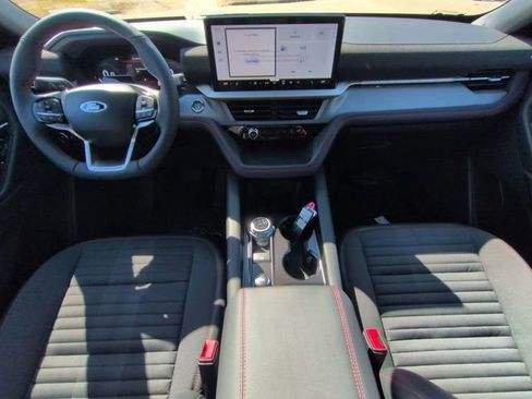 New 2026 Ford Explorer ST-Line image 15