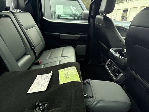 Used 2023 Ford F150 Lightning Lariat w/ Equipment Group 511A High image 11