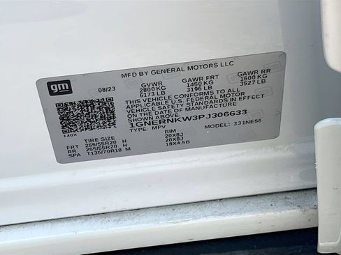 Used 2023 Chevrolet Traverse High Country w/ LPO, Floor Liner Package FWD image 34
