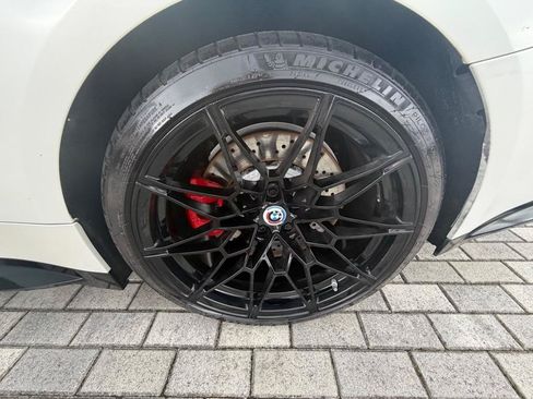 Used 2022 BMW M4 xDrive Competition w/ M Driver's Package AWD/4WD image 34