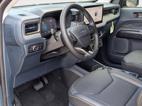 New 2025 Ford Maverick Lobo image 4