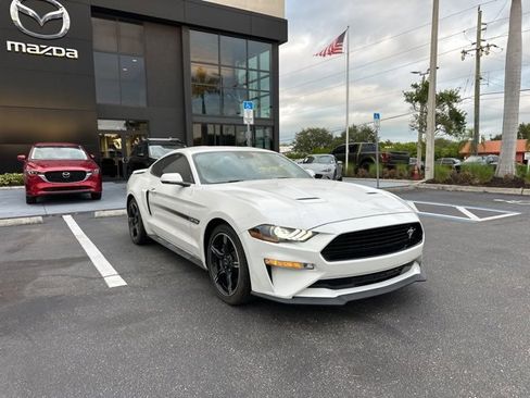 Used 2019 Ford Mustang GT Premium w/ Equipment Group 401A image 5