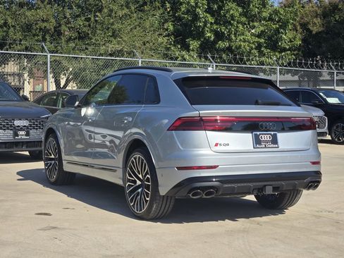New 2026 Audi SQ8 Premium Plus image 8