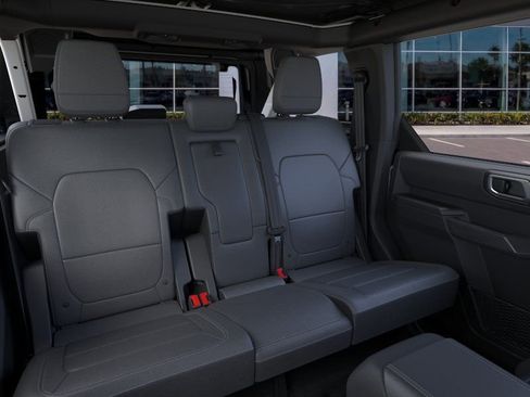 New 2026 Ford Bronco Outer Banks AWD/4WD image 11
