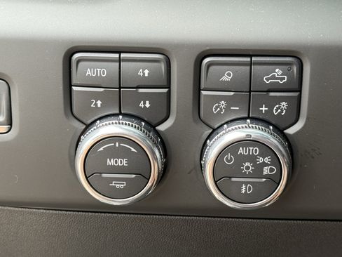 Used 2025 GMC Sierra 1500 Denali Ultimate AWD/4WD image 25