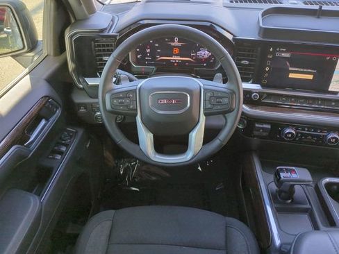 Used 2026 GMC Sierra 1500 Elevation w/ Preferred Package image 16