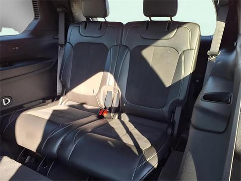 Used 2024 Jeep Grand Cherokee L Altitude image 22