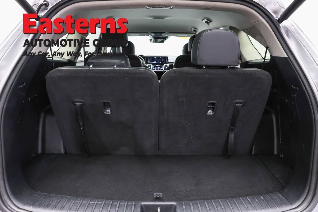 Used 2023 Kia Sorento EX AWD/4WD image 11