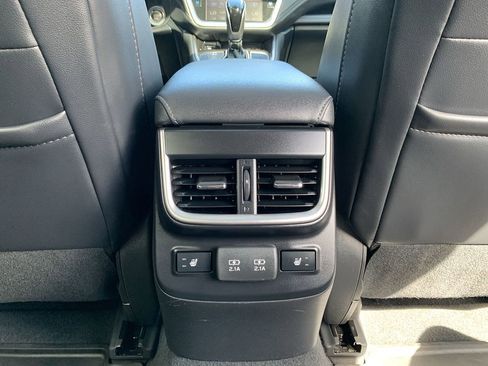 Used 2020 Subaru Outback Limited XT image 33