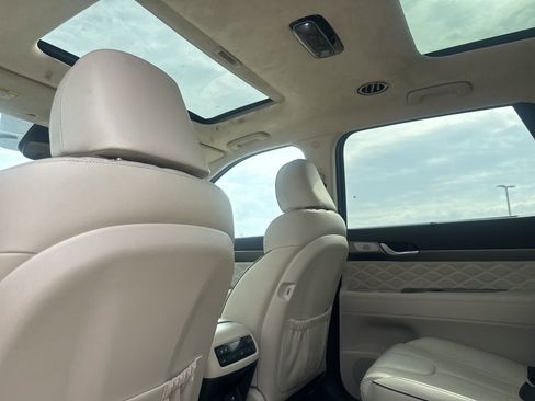 Used 2020 Hyundai Palisade Limited image 34