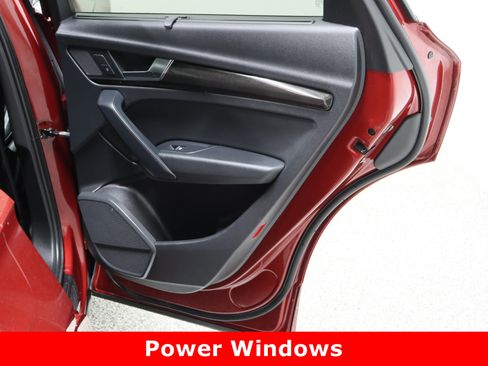 Used 2018 Audi Q5 2.0T Premium Plus image 37