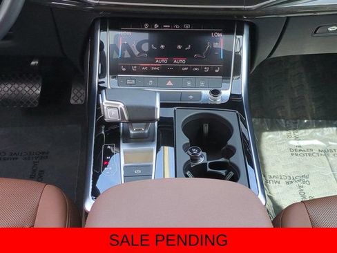 Used 2023 Audi Q7 2.0T Premium Plus w/ Premium Plus Package AWD/4WD image 17