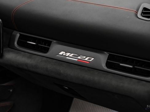 Used 2023 Maserati MC20 Spyder RWD image 80