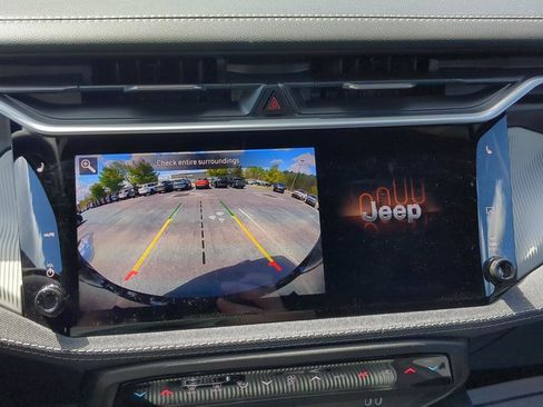 New 2026 Jeep Cherokee Laredo AWD/4WD image 24
