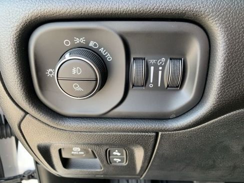 New 2026 RAM 1500 Laramie image 13